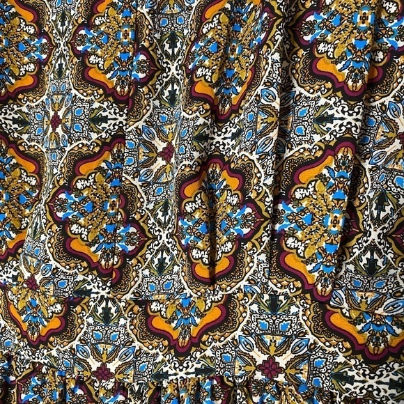 NWT Romeo + Juliet Couture Romper - Picture 2 of 6